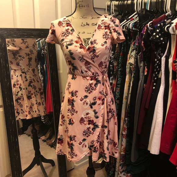 derek heart wrap dress